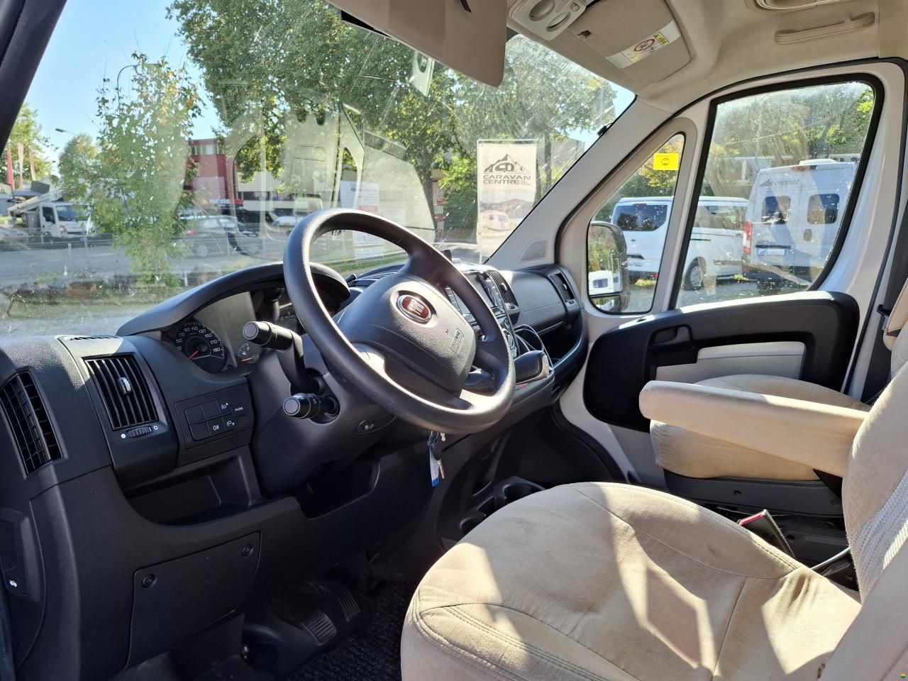 Carado T448