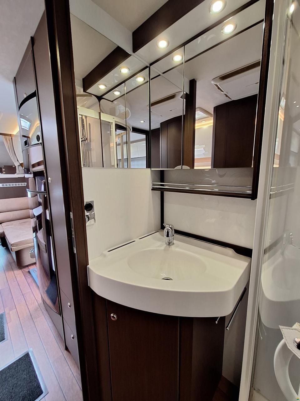 Concorde Cruiser 894 L