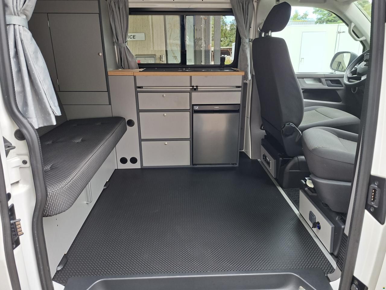 Volkswagen VW T6.1 MAREMONTI COMFORT CAMPER 5SITZE