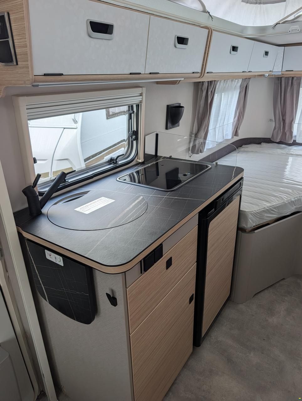 Eriba Touring 542 Silver Edition