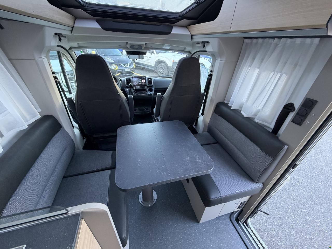 Adria Compact Select DL
