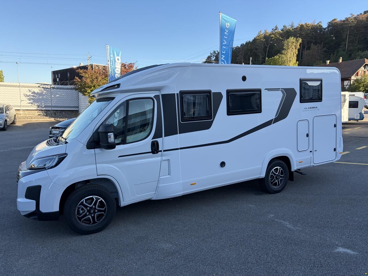 Adria Compact Select DL