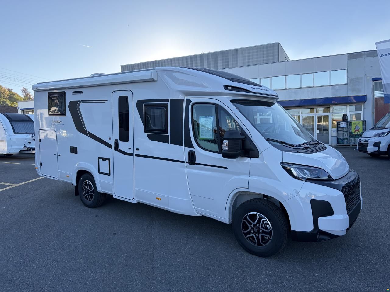 Adria Compact Select DL