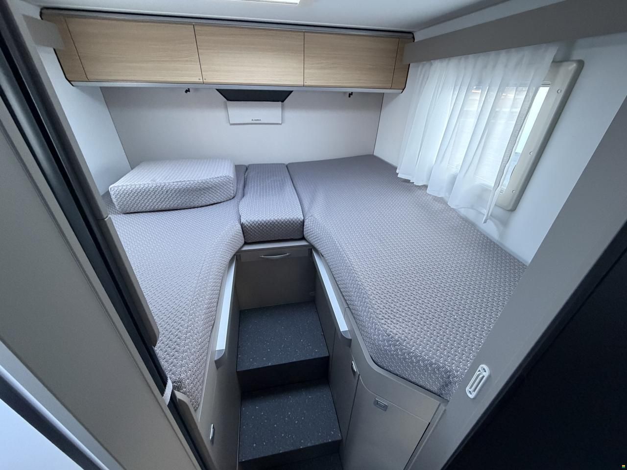 Adria Compact Select DL