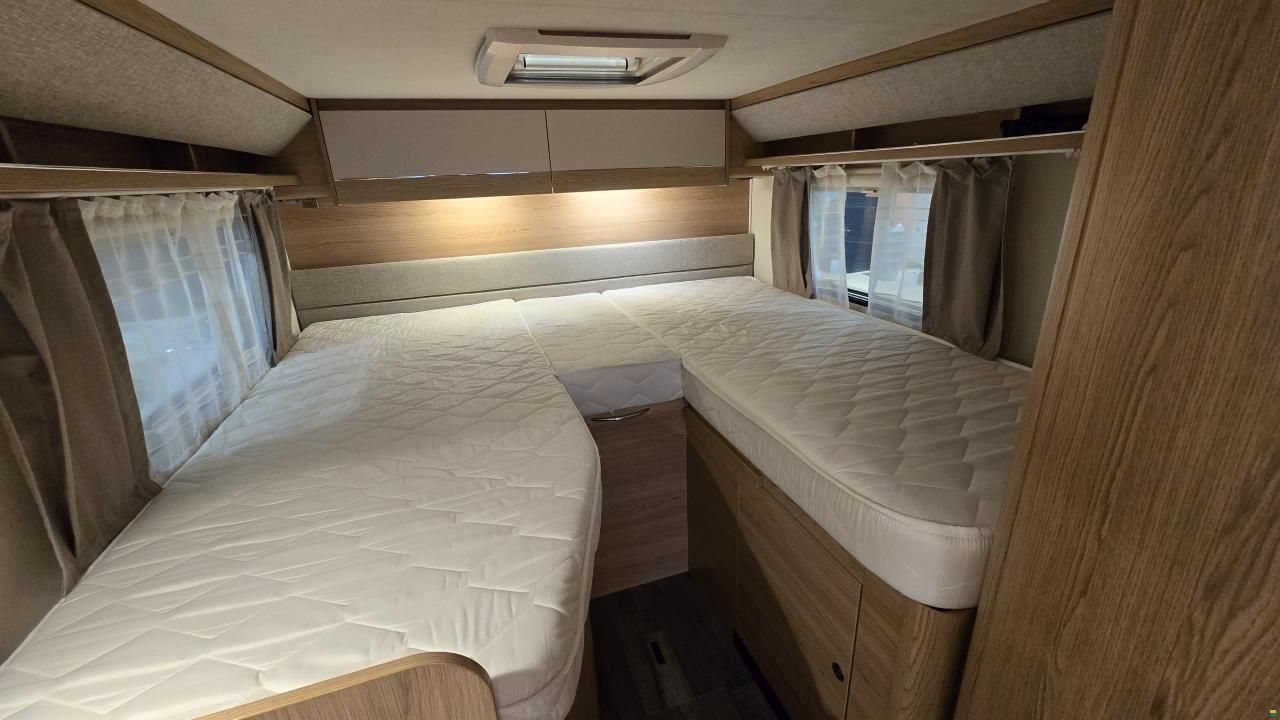 LMC Breezer V 646