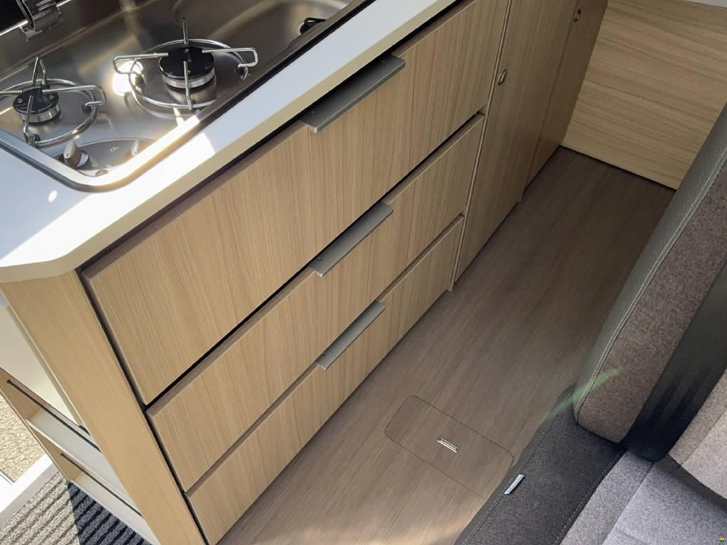 Adria Twin Plus 600 SPB
