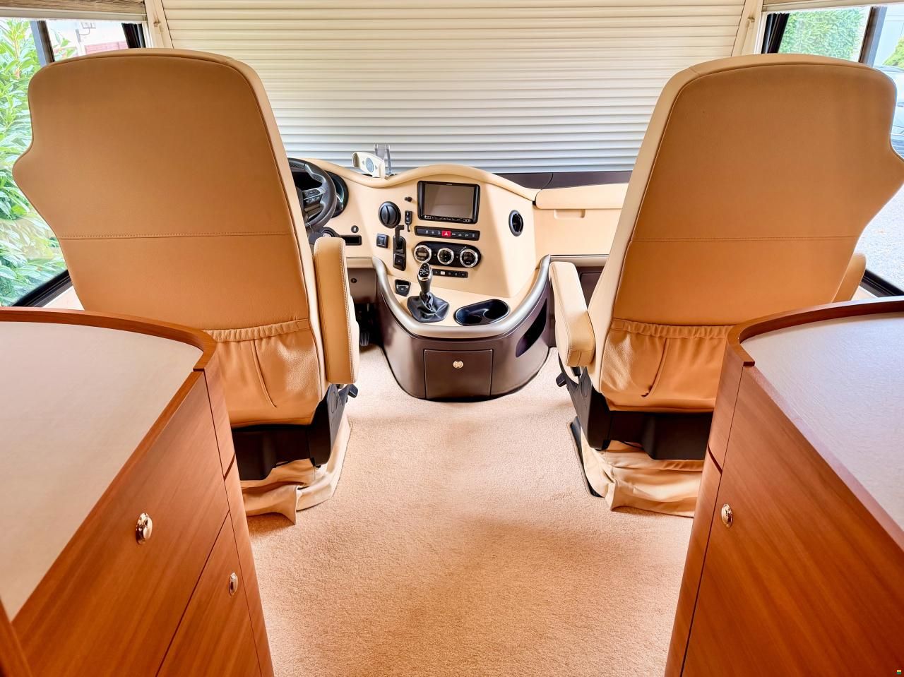 Concorde Carver RRL 890 centurion style