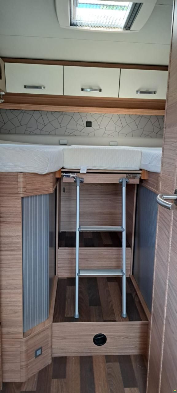 Weinsberg Cara Compact Suite 640 MEG Pepper