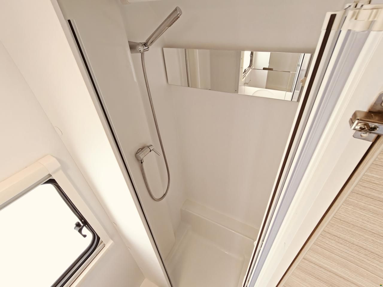 Adria Altea 552 PK - 3x Etagenbett