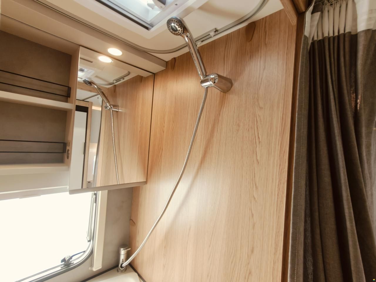 Dethleffs Aero 500 QSK - Stockbett