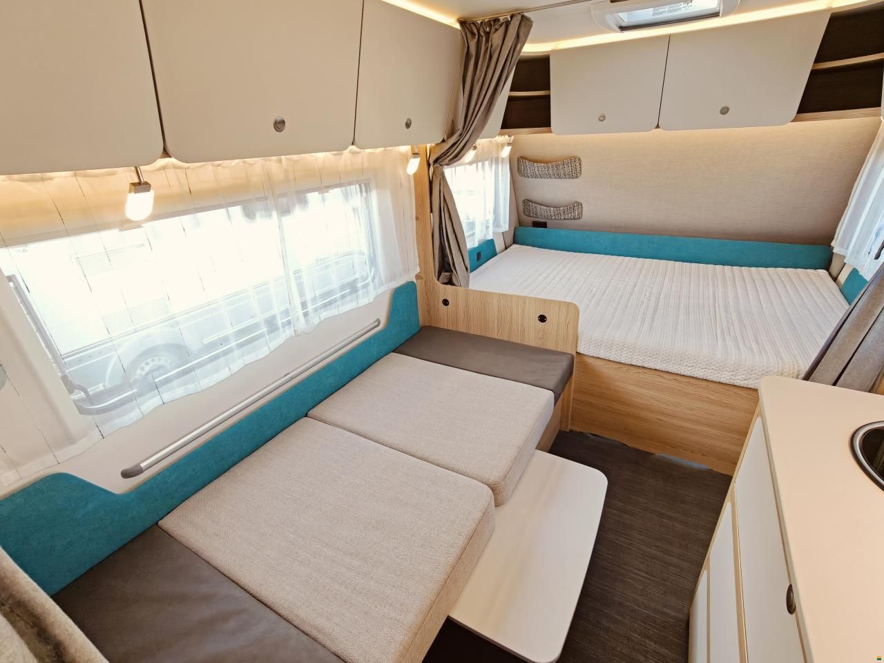 Dethleffs Aero 500 QSK - Stockbett