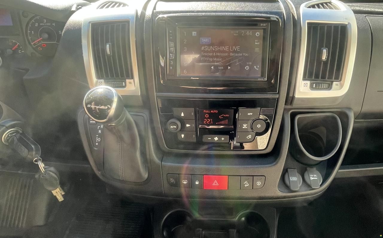 Malibu Van 600LE