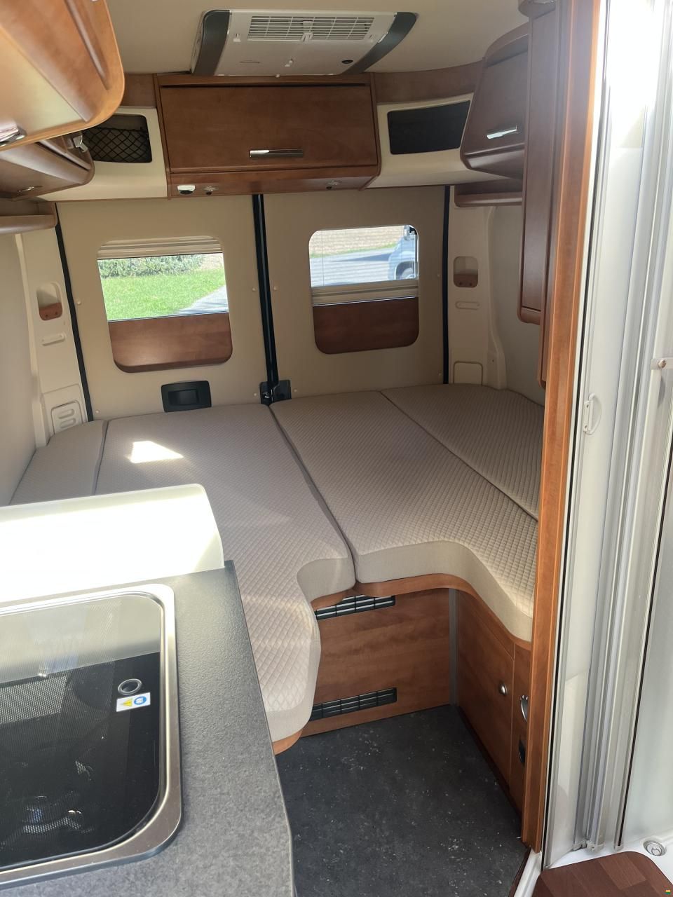 Malibu Van 600LE