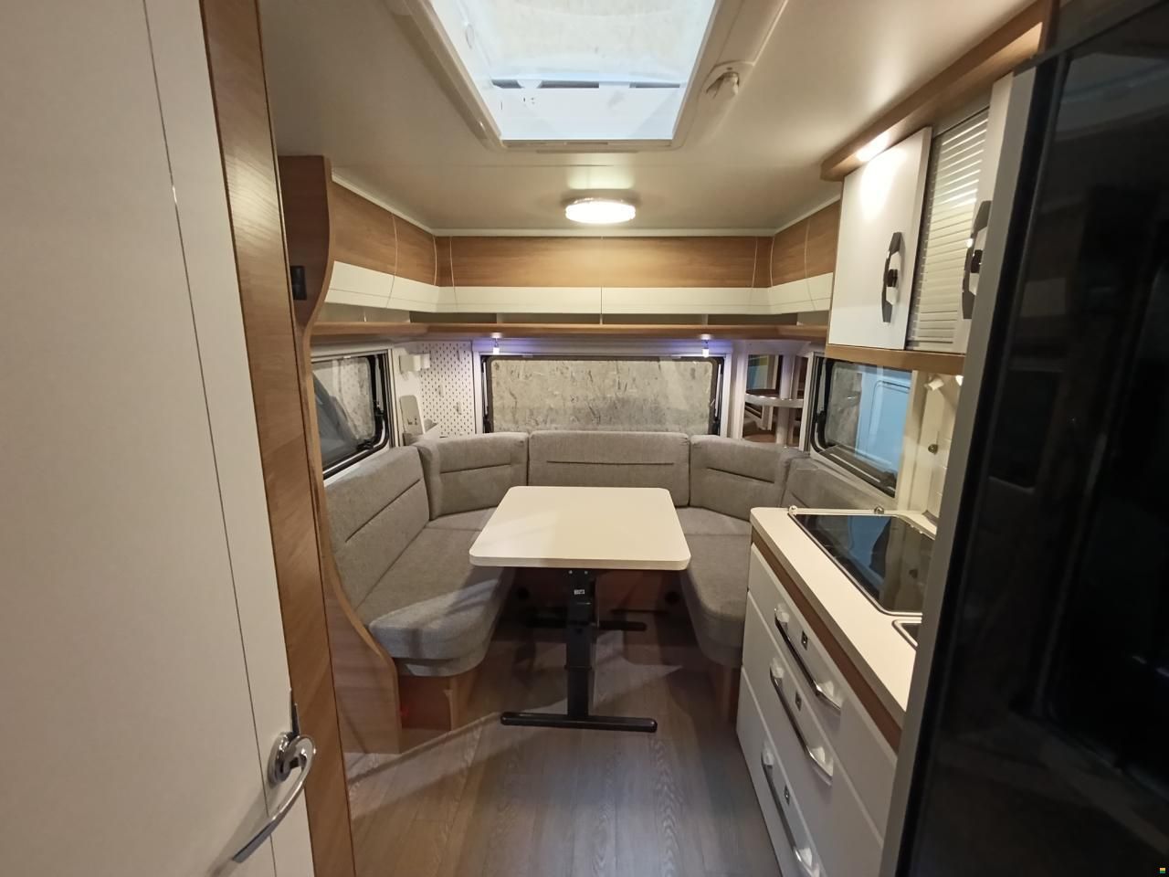 Hobby De Luxe 540 UL
