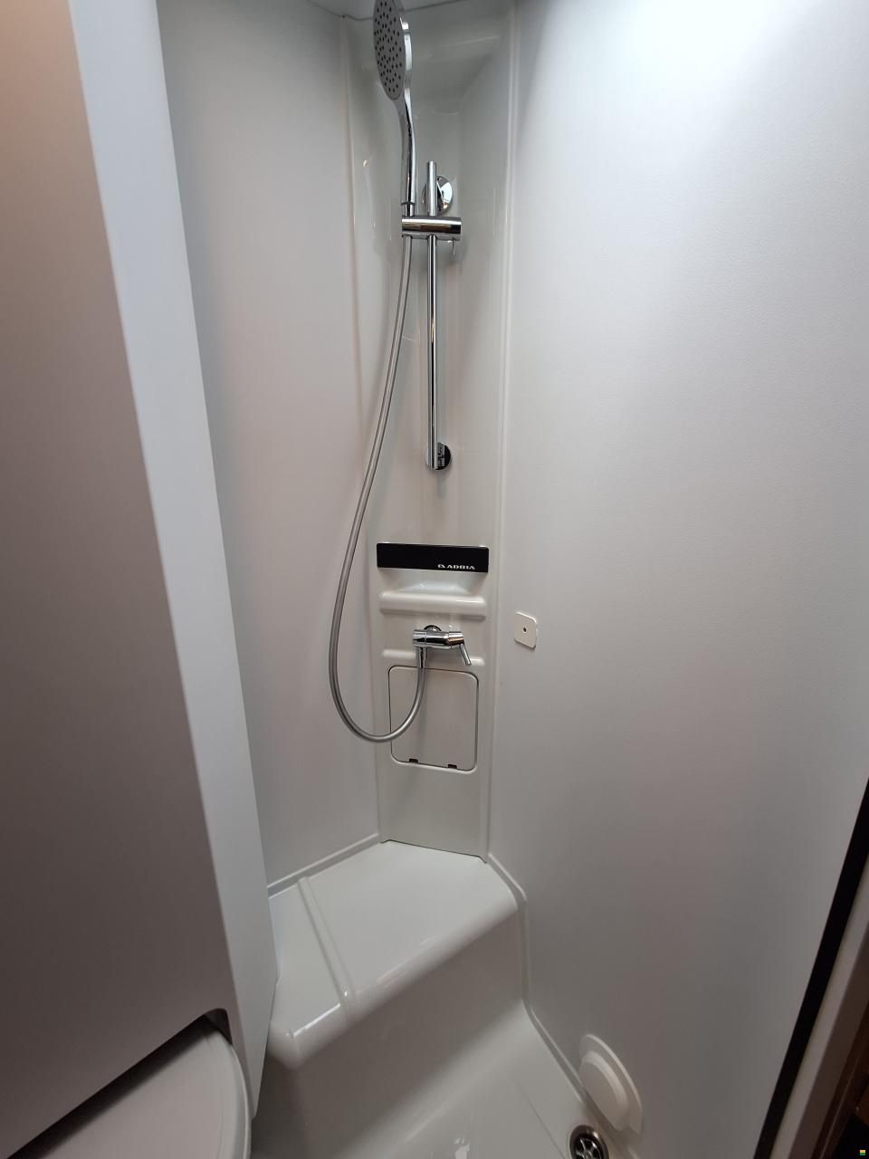 Adria Compact Select DL