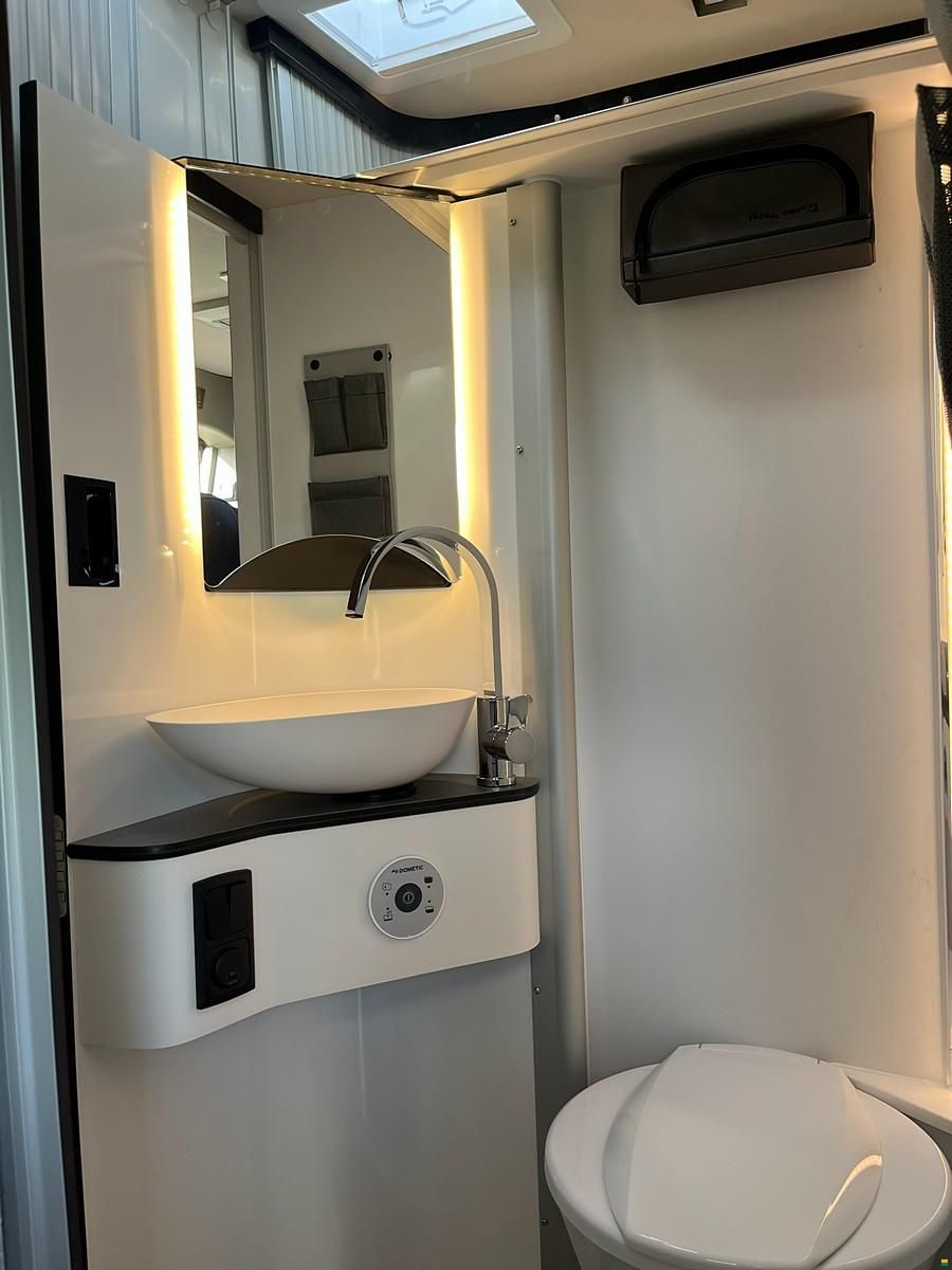 Pössl Summit Shine 600 L