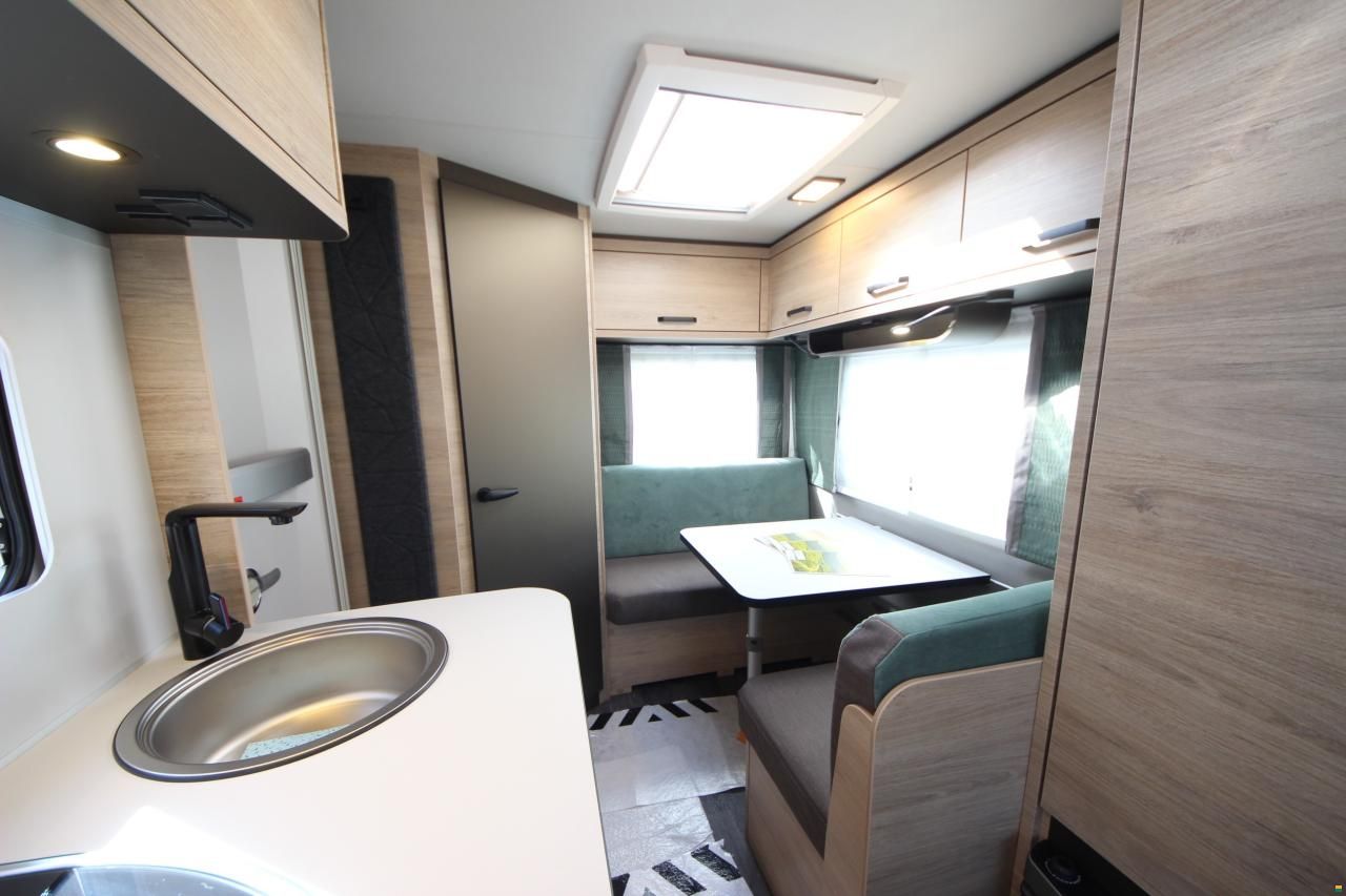 Weinsberg CaraOne 390 QD (2027)