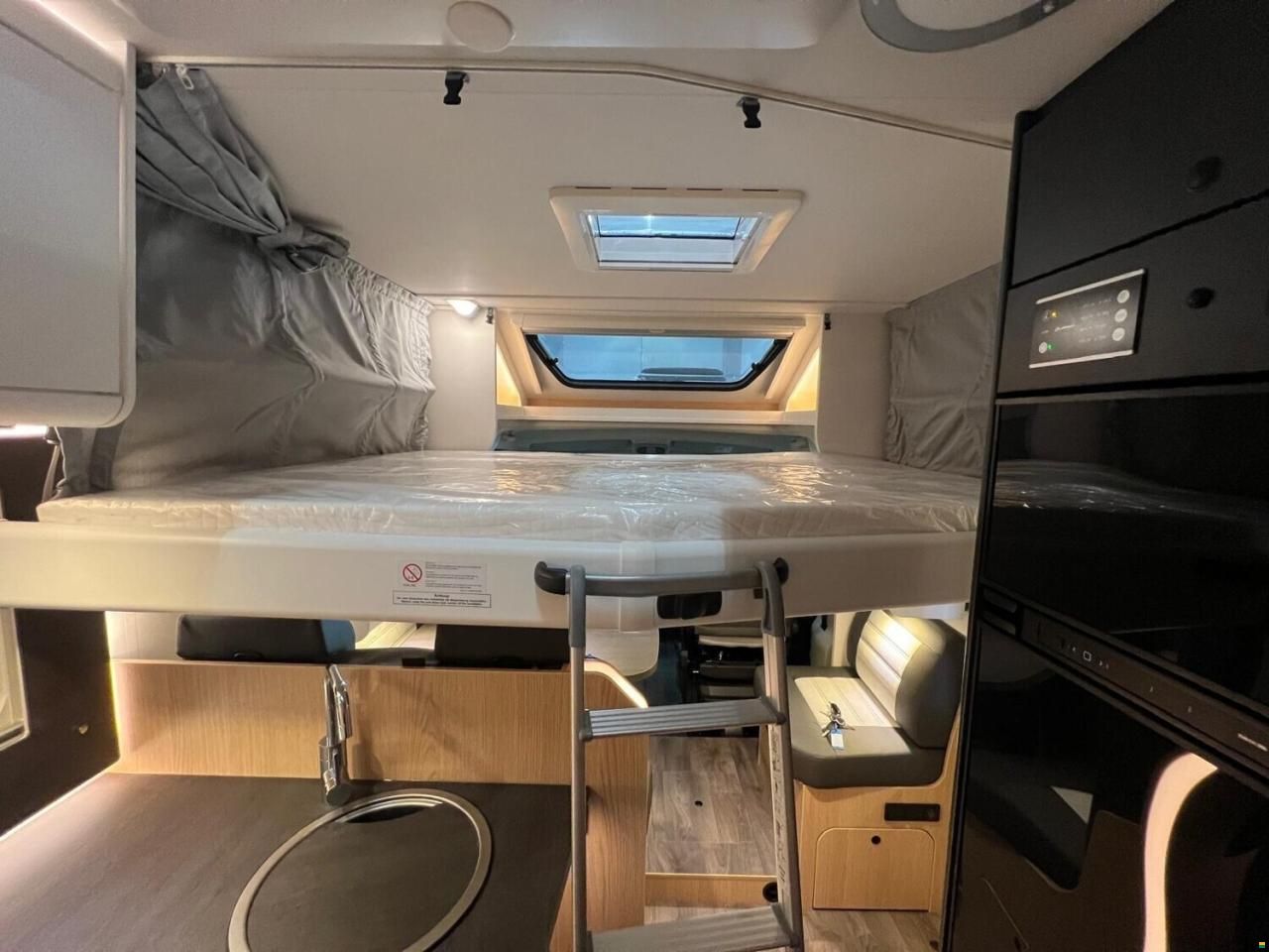Sunlight Adventure T 68