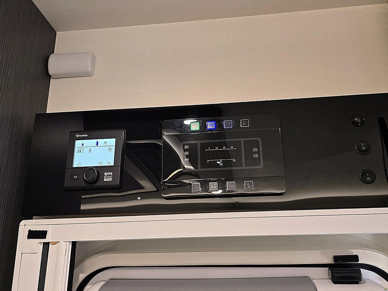 Challenger 367 GA PREMIUM 2.0 TDCI AUTOMAT