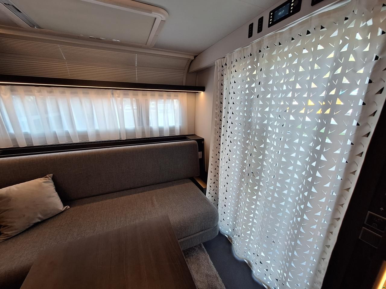 Adria Astella 644 DP