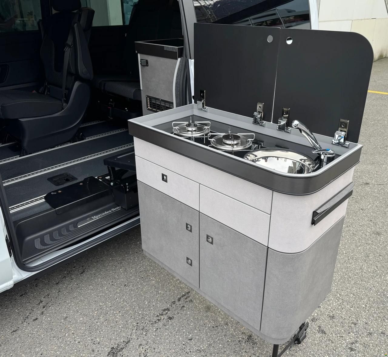 P&ouml;ssl MERCEDES-BENZ Campstar V250 d lang 4mati