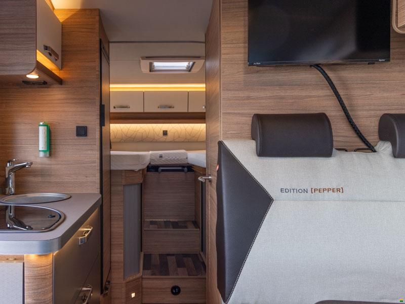 Weinsberg CaraCompact 640 MEG Suite Edition