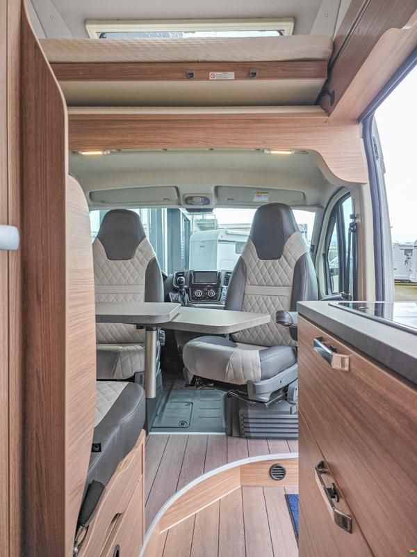 Weinsberg CaraBus 600 MQH Edition [Fire]