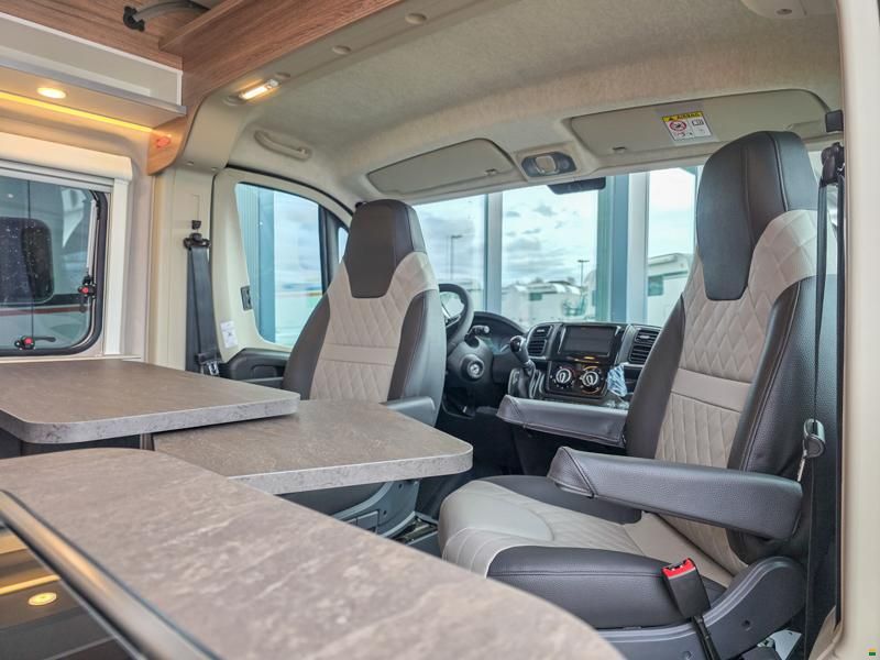 Weinsberg CaraBus 600 MQH Edition [Fire]