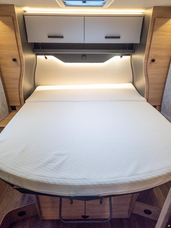 Knaus Live Wave 700 LX Platinum Selection