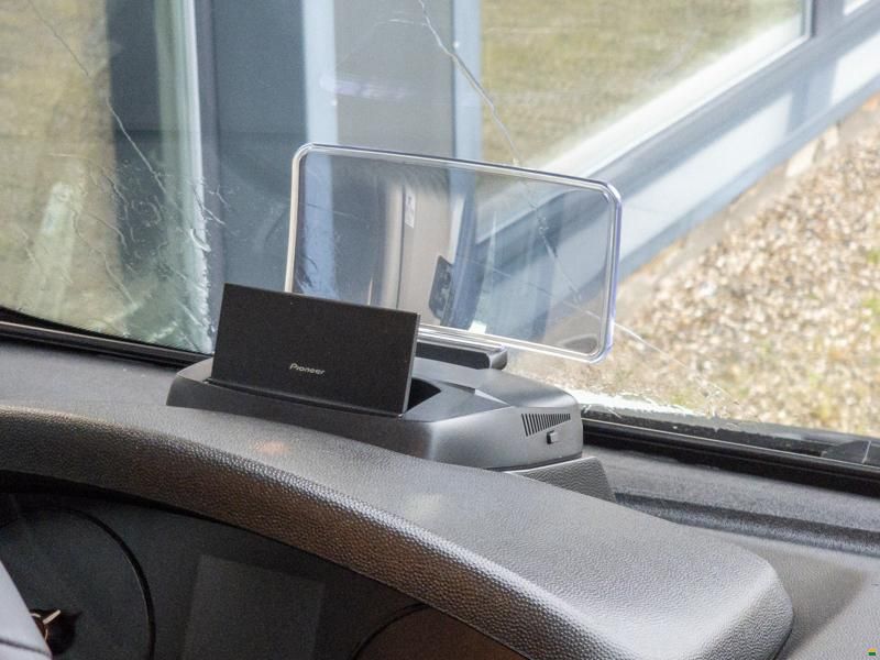 Knaus Live Wave 700 LX Platinum Selection