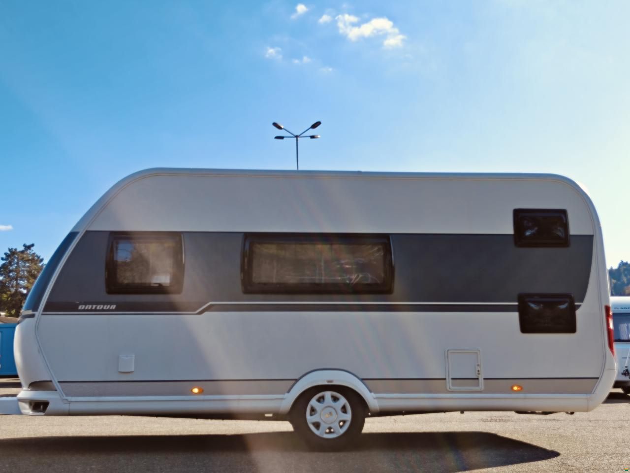 Hobby On Tour 470 KMF - Stockbett - Dachklima