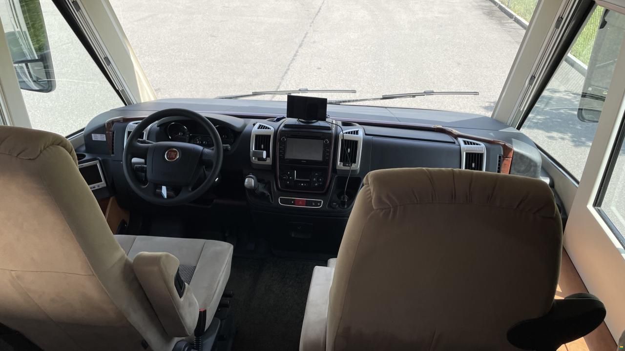 Carthago Chic c-line I 4.7, 35 light