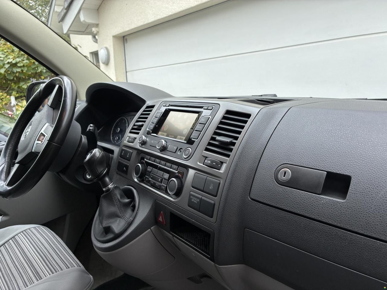 Volkswagen T5 California Beach Travel 2.0 TDI