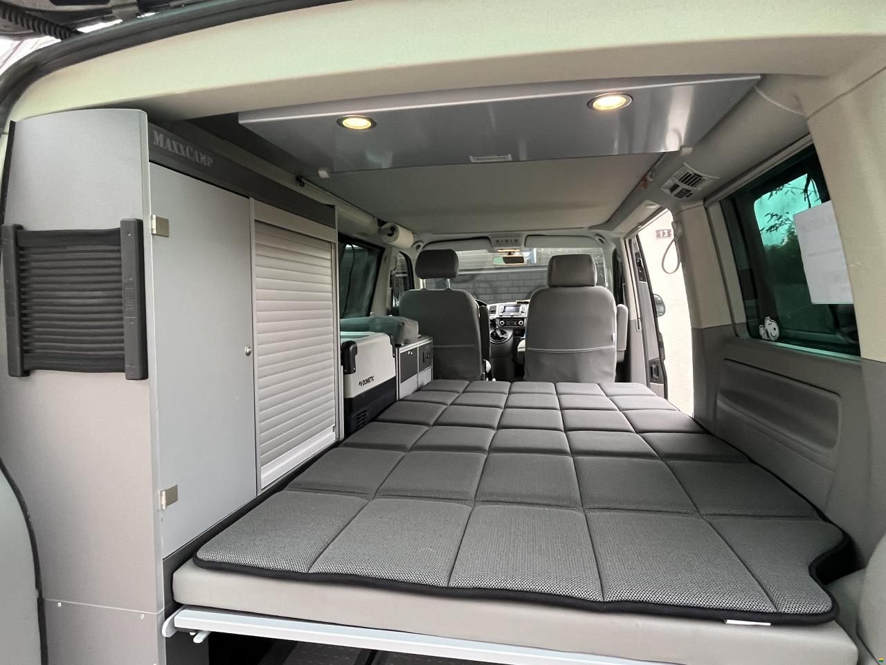 Volkswagen T5 California Beach Travel 2.0 TDI