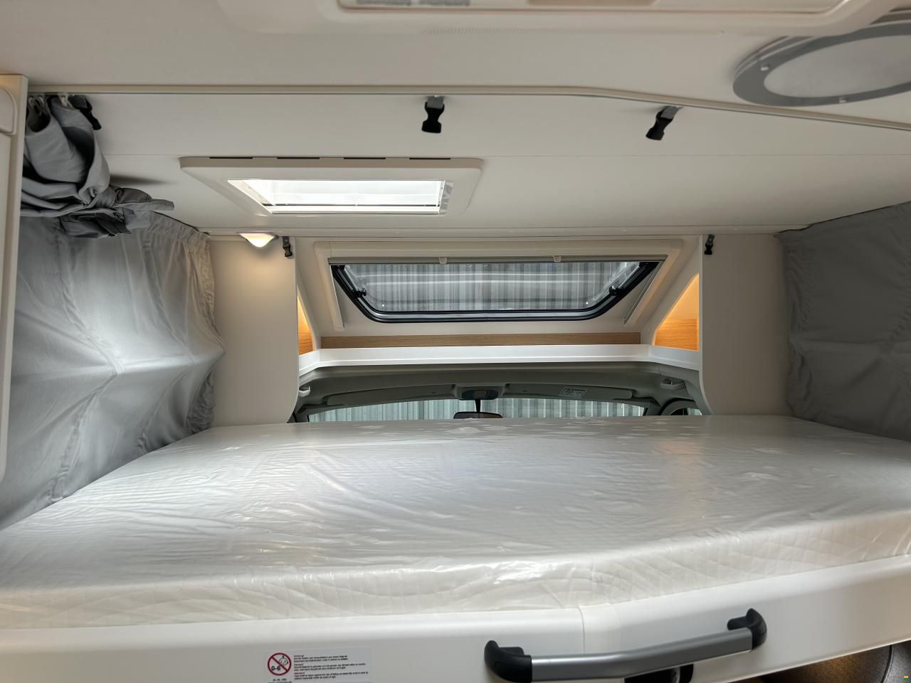 Sunlight Adventure T 66S
