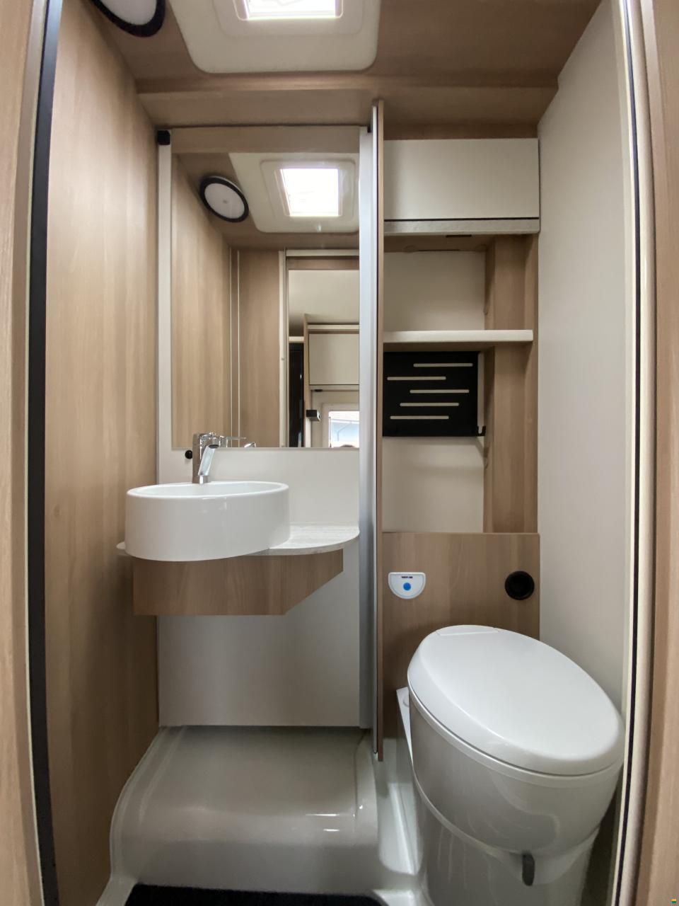 Forster-Reisemobile A699EB
