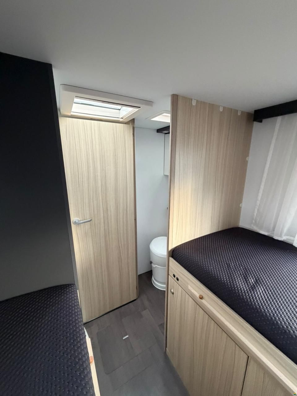 Fiat *2.2JTD 140PS*SUNLIVING A75 SL*L&Auml;NGSBETT