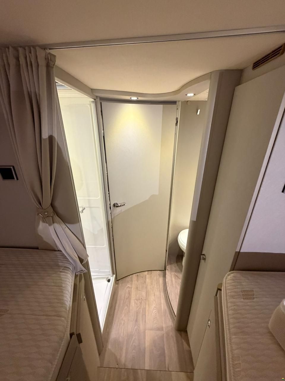 Fiat *2.3 140PS*HYMER I678*LÄNGSBETT*HUBBETT*