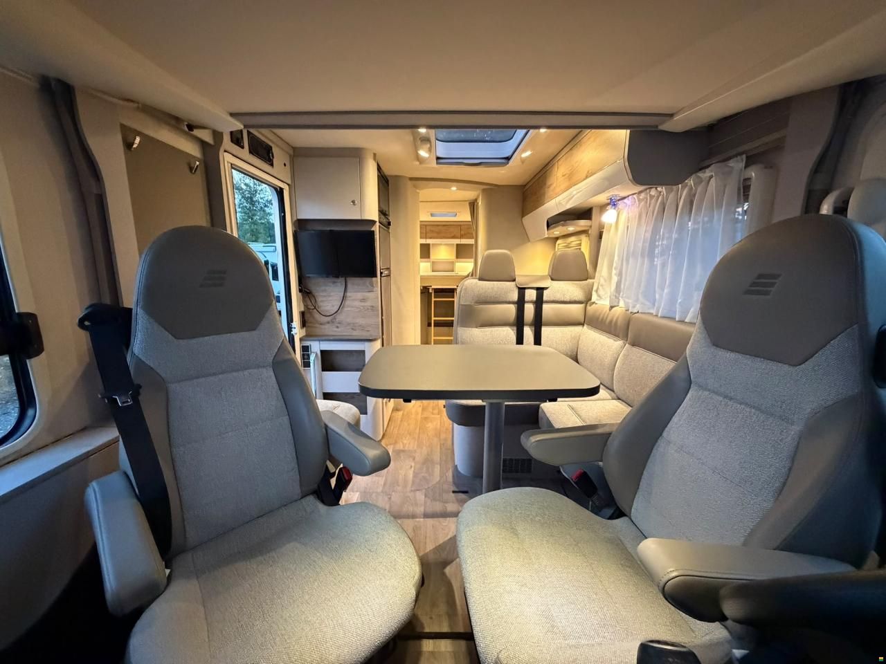 Fiat *2.3 140PS*HYMER I678*LÄNGSBETT*HUBBETT*