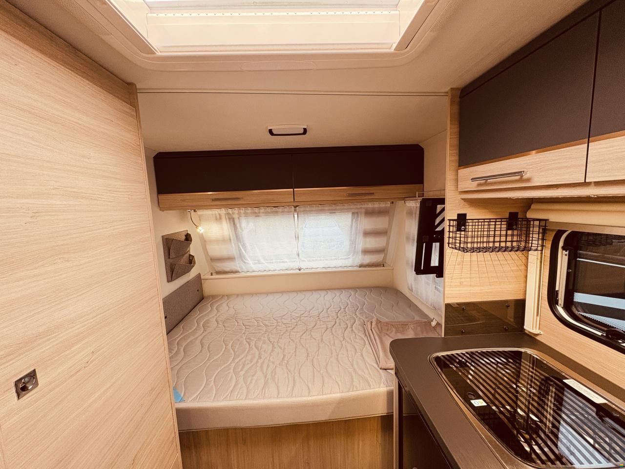 Caravelair V21 SP Titanium 390