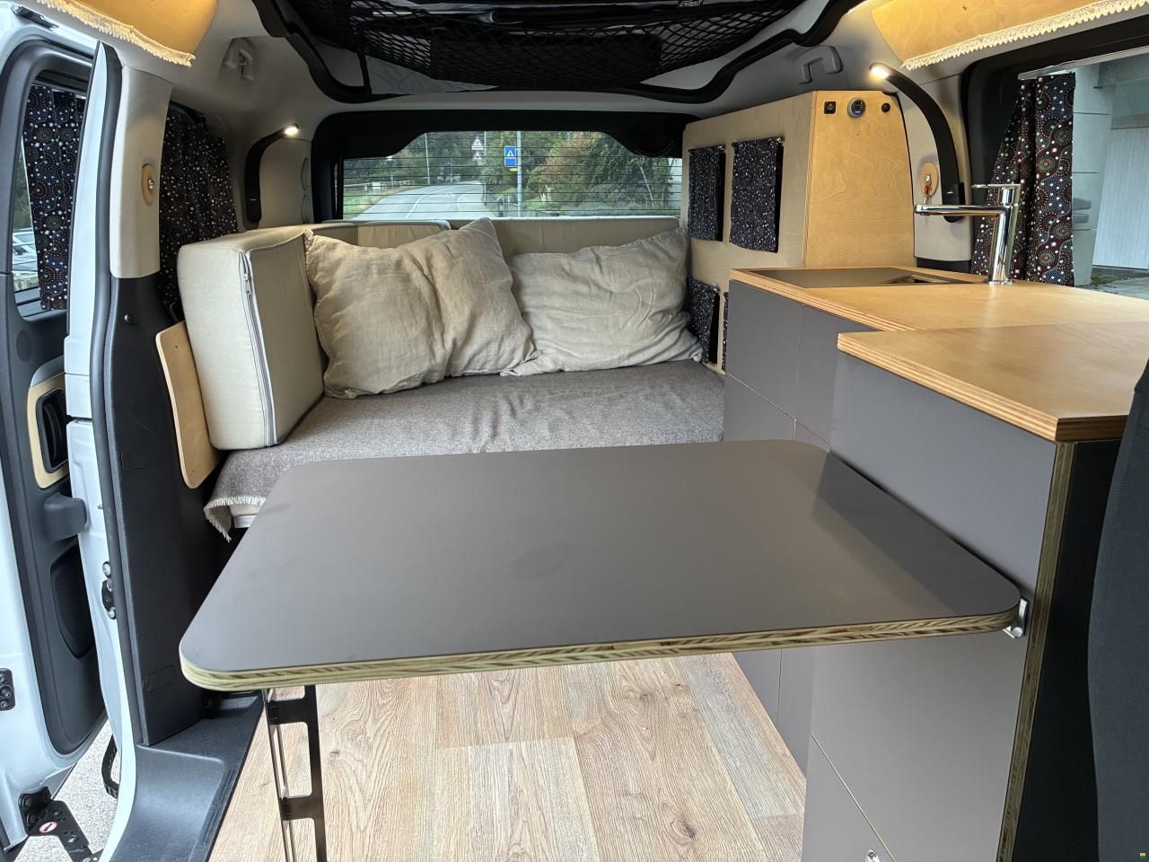 Citroen Pössl E-Vanster