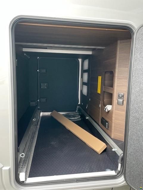 Adria CORAL SUPREME 670 DL