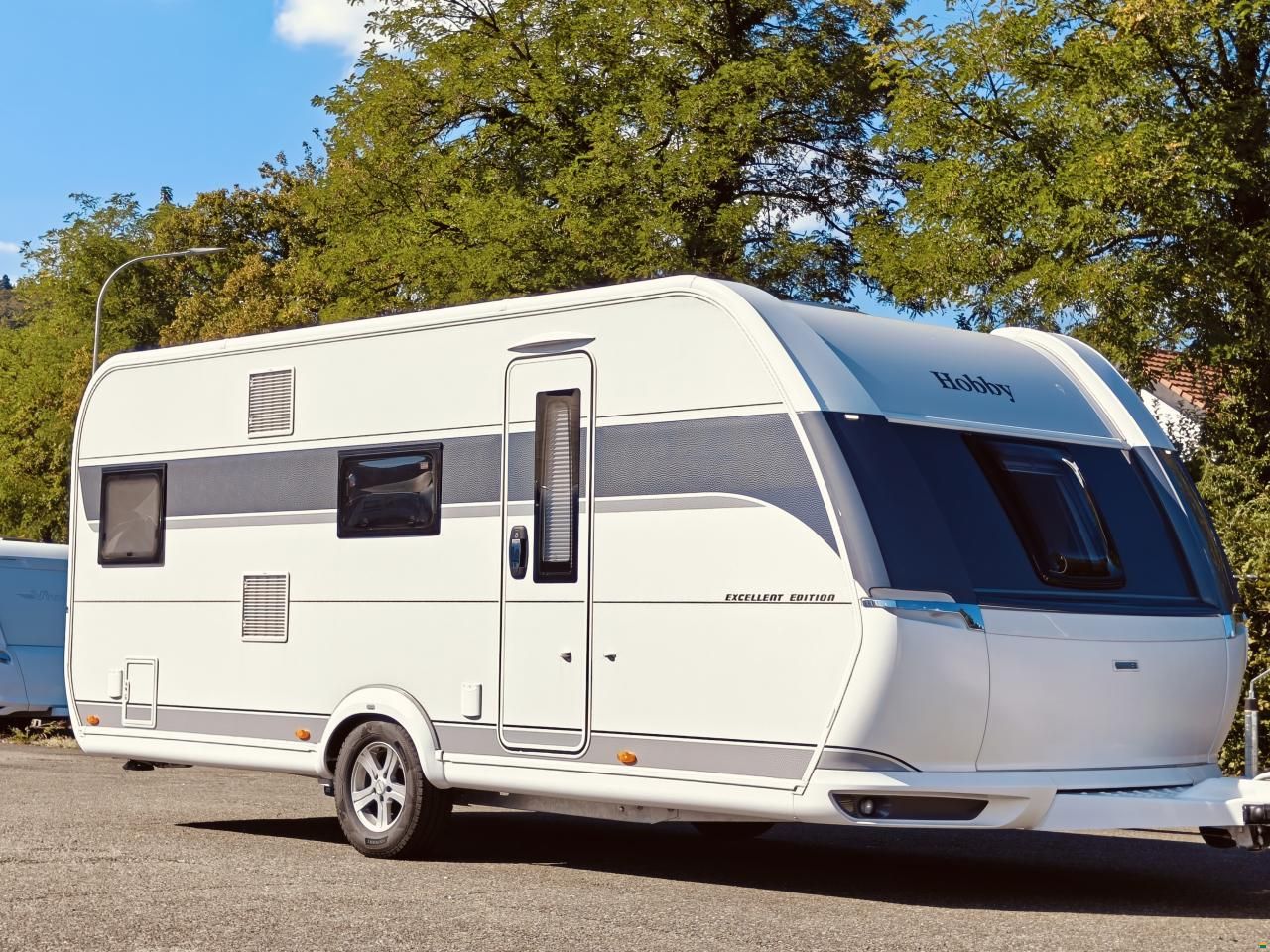 Hobby Excellent Edition 545 KMF - Stockbett