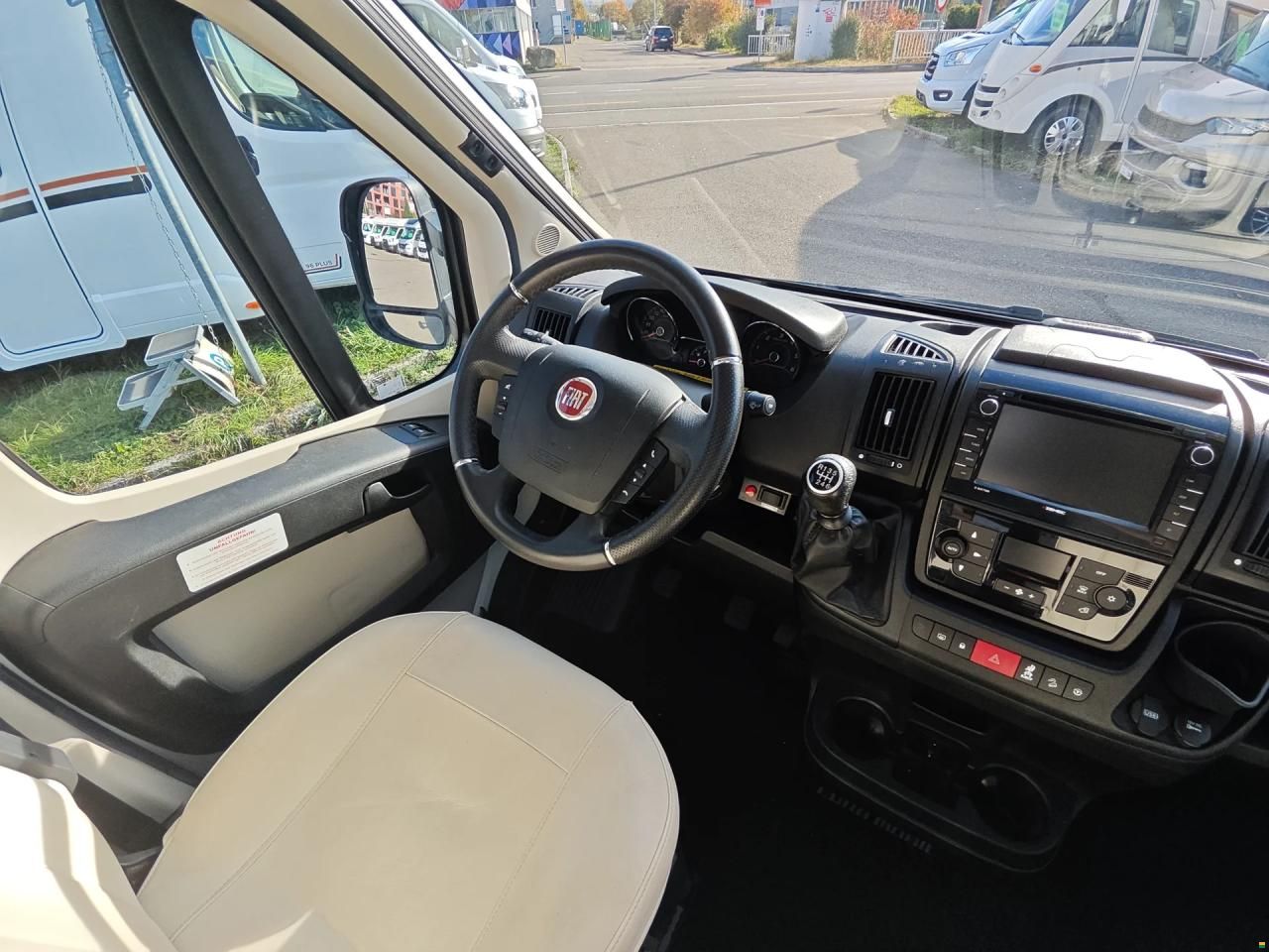 Eura Mobil Profila T725 QB