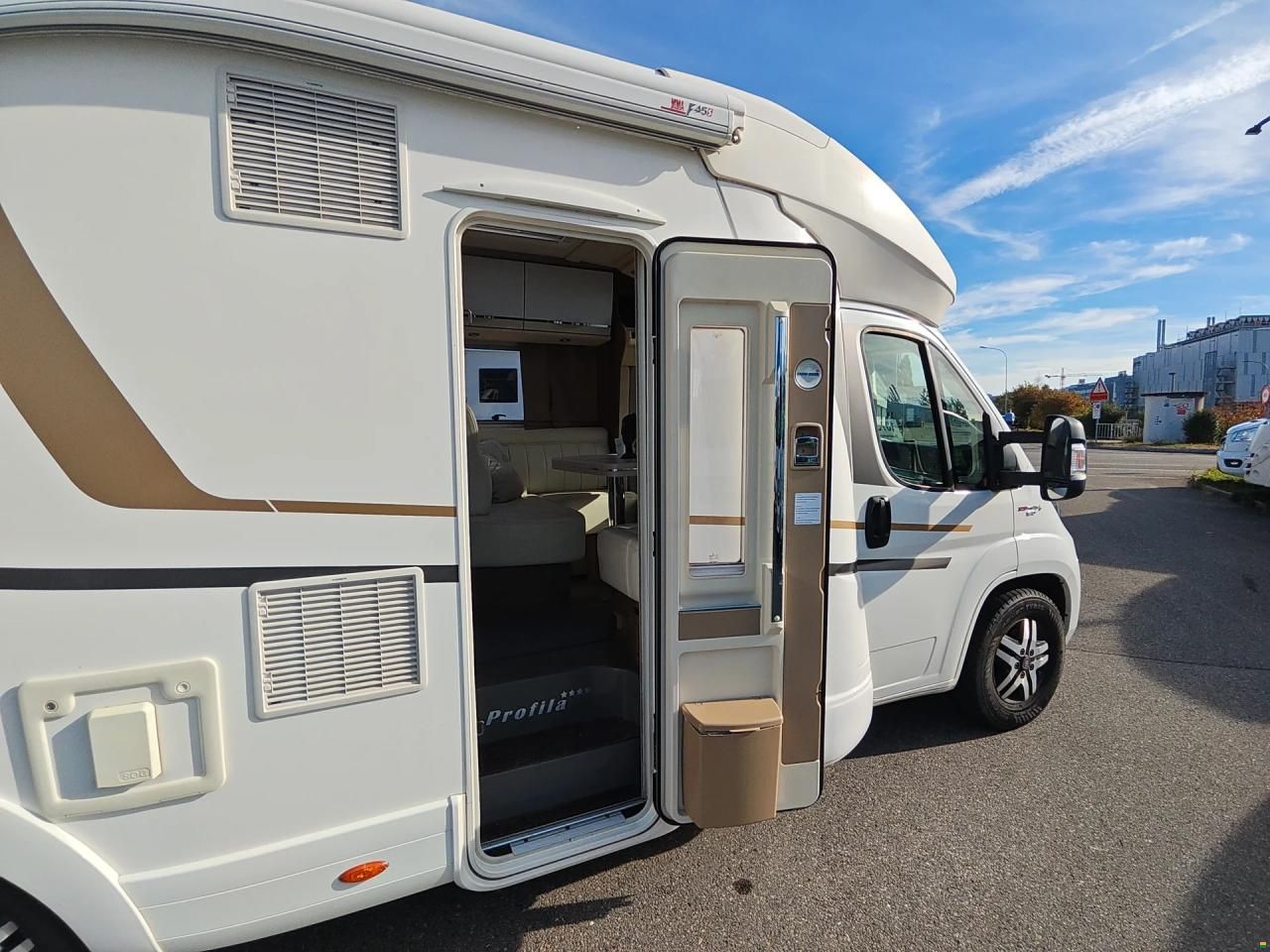 Eura Mobil Profila T725 QB