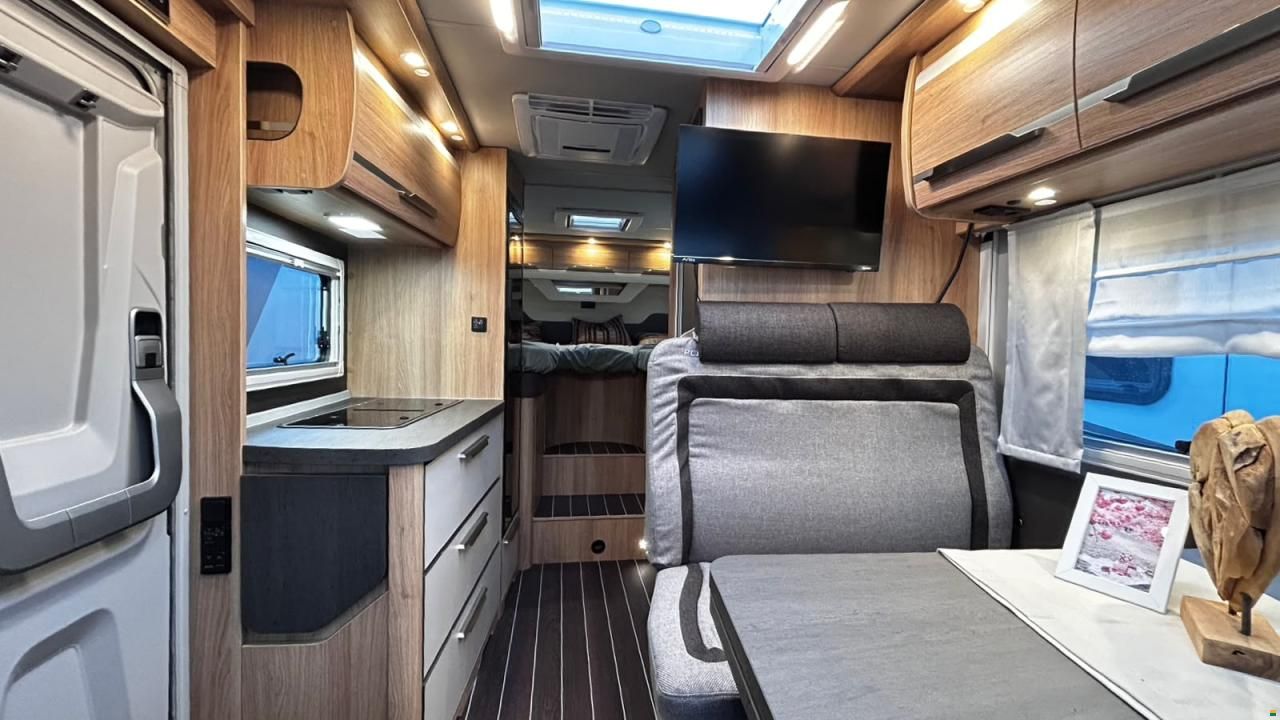Knaus SKY TI 650 MEG