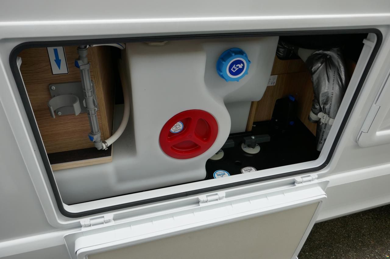 Knaus SKY TI 650 MEG