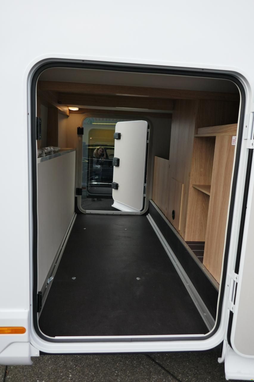 Knaus SKY TI 650 MEG