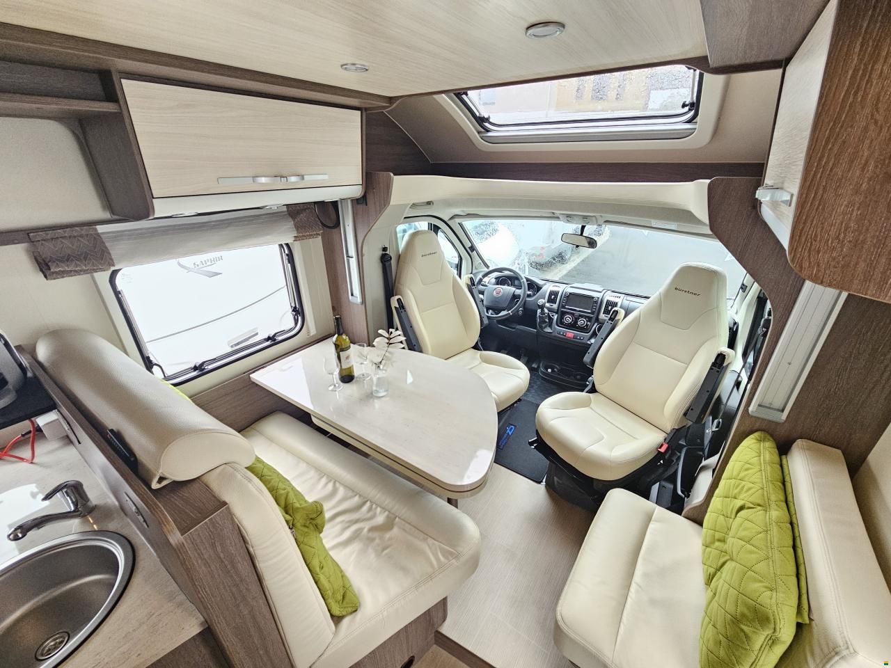 B&uuml;rstner Ixeo Time it726g mit Einzelbett&Hubbett!