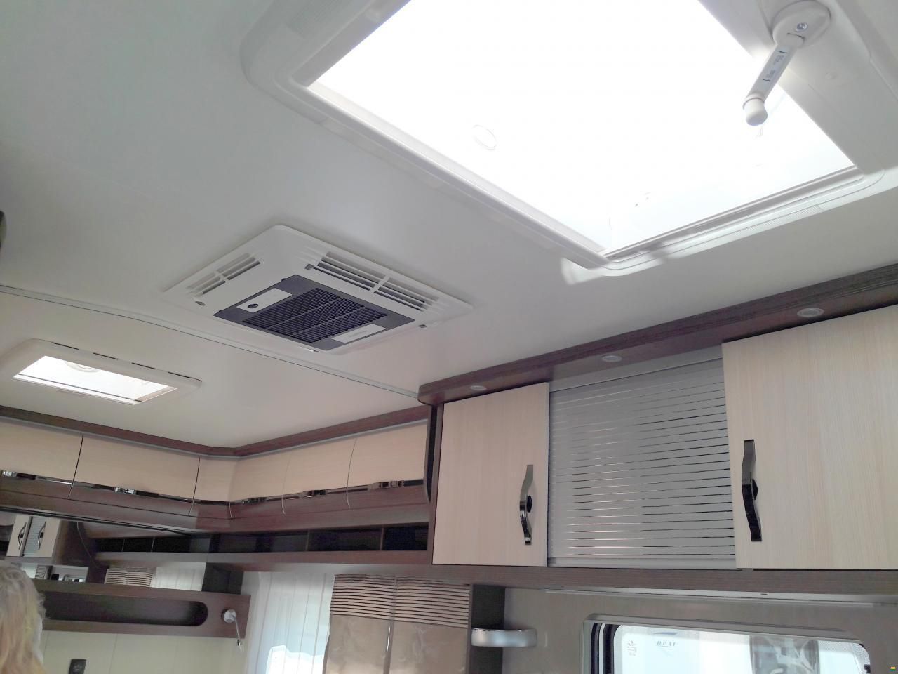 Hobby Prestige 720 KFWU
